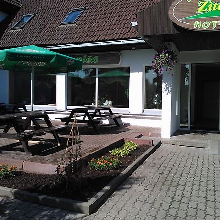 Zirini Hotel Kolka Exterior foto